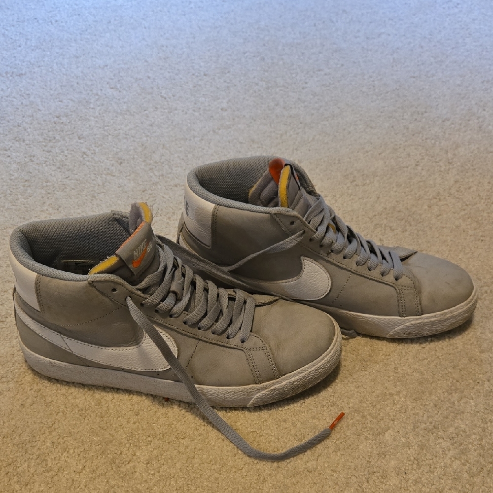Nike Blazers Gray Mens size 9.5 Same Day Shipping